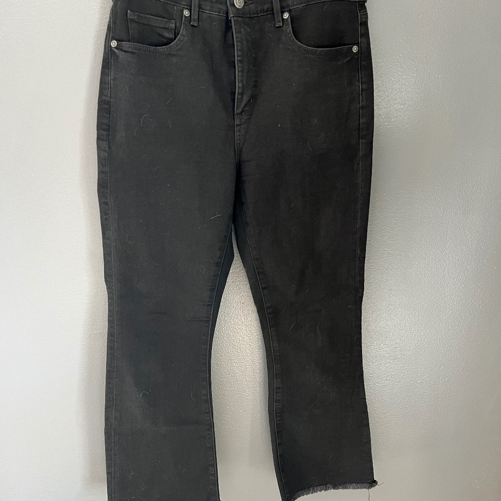 Ann Taylor LOFT High Rise Kick Crop Jeans with Frayed Hem